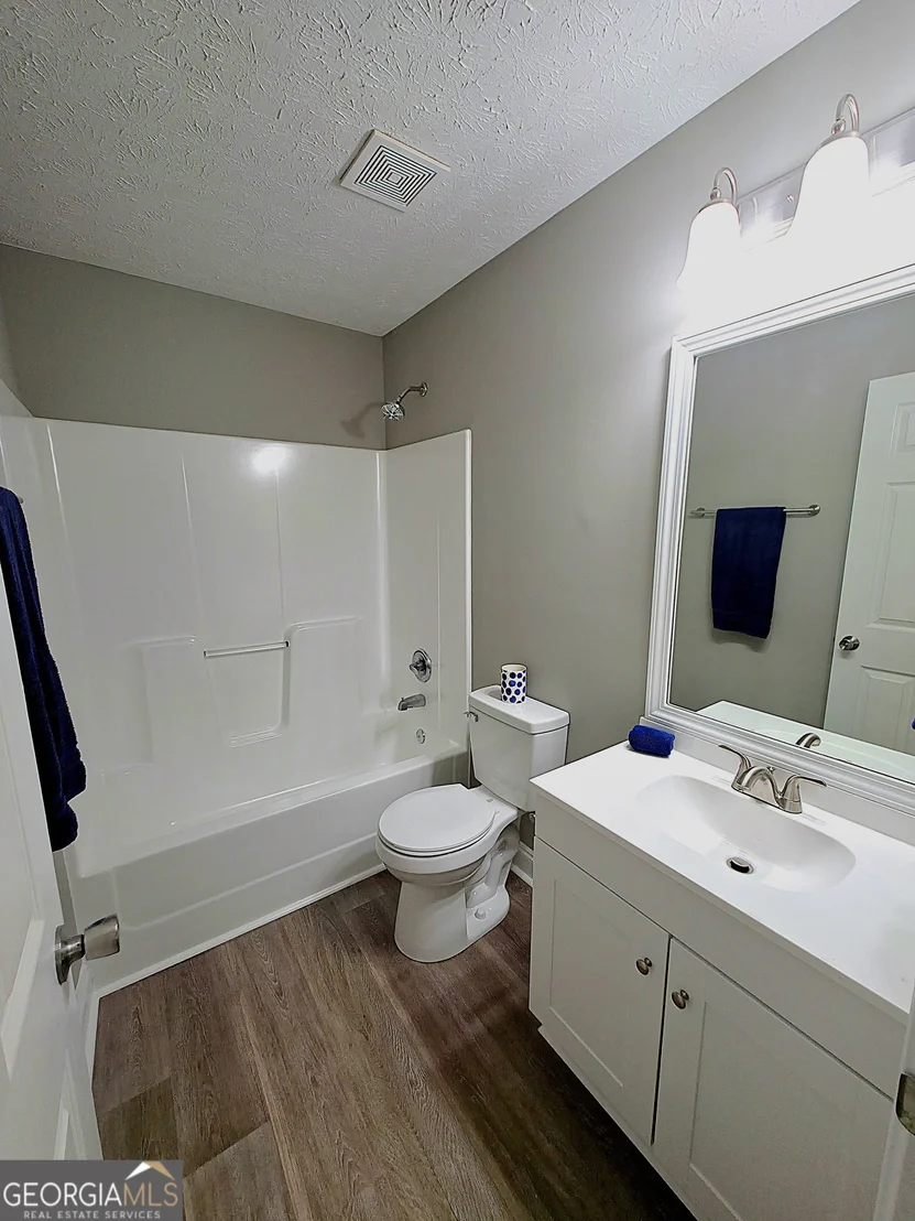 Photo of 115 Westchester Circle