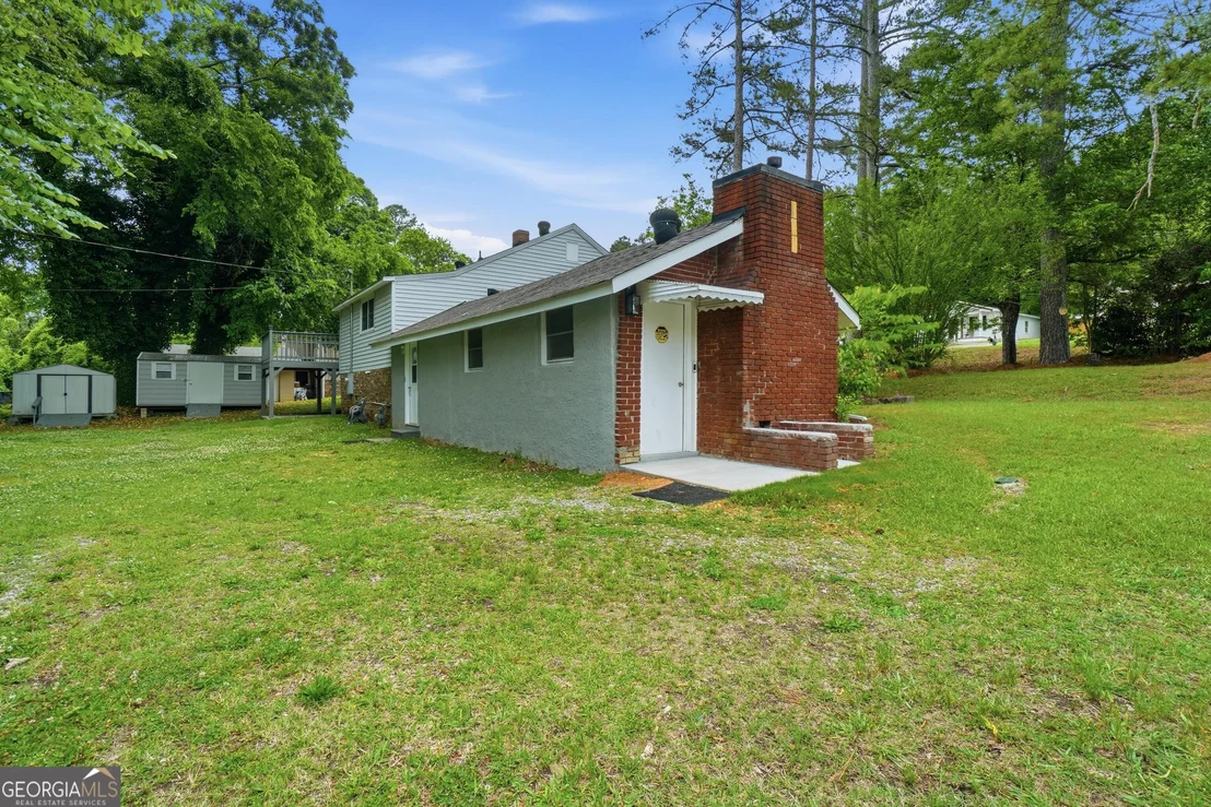 Photo of 3022 Maple Road SE