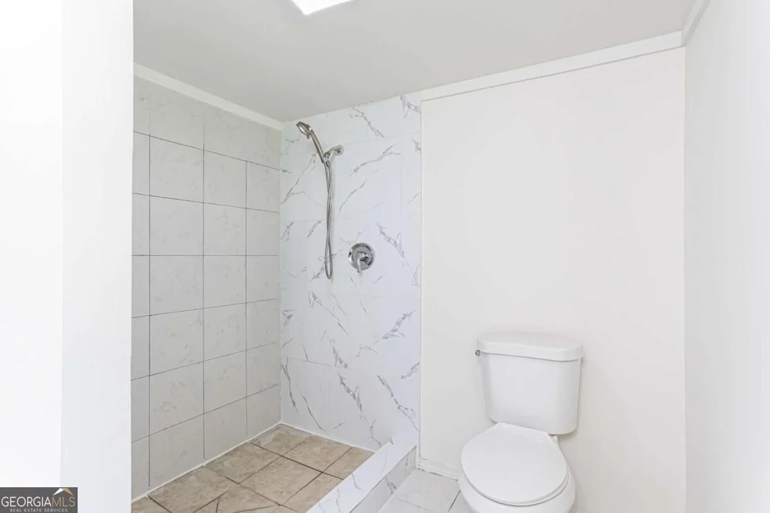 Photo of 2882 Creek Drive