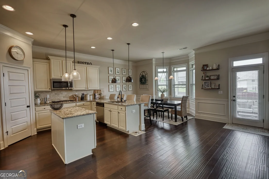 Photo of 3323 Shoals Ridge Drive