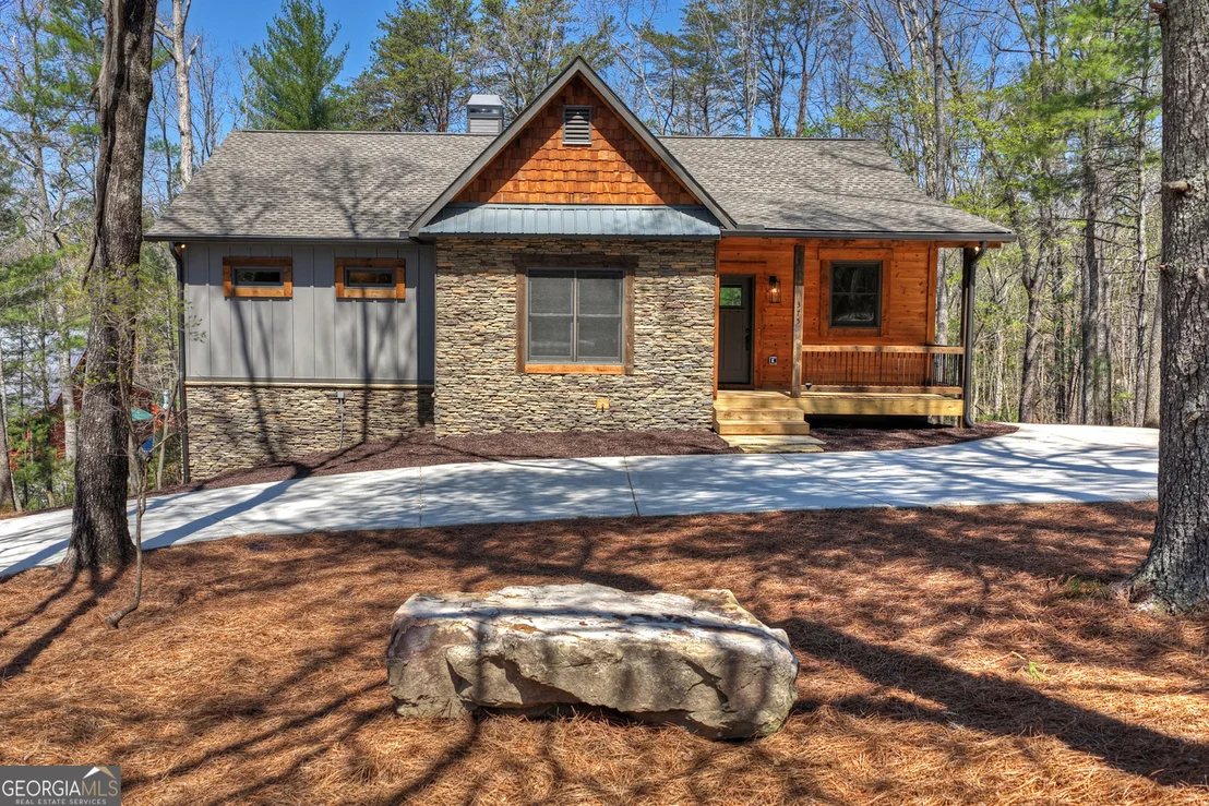 Photo of 375 Seneca Drive