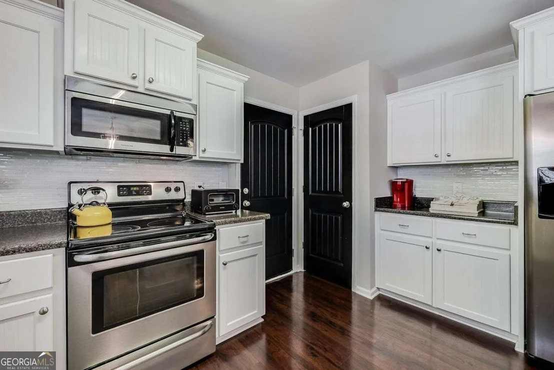 Photo of 104 Southbrook Drive