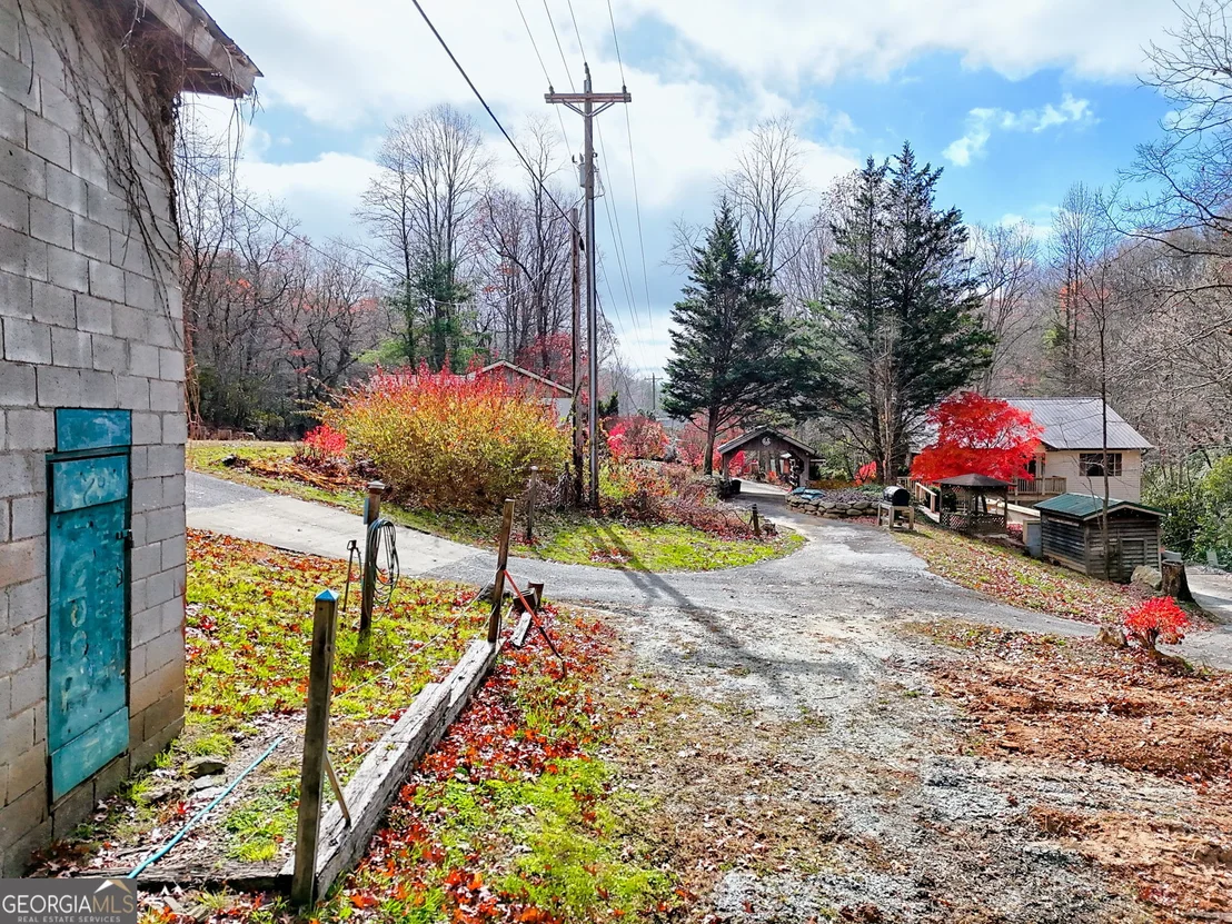 Photo of 7829 Dillard Road