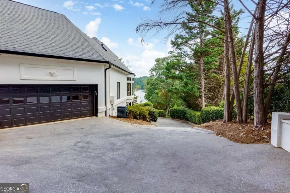 Photo of 2265 Sidney Drive