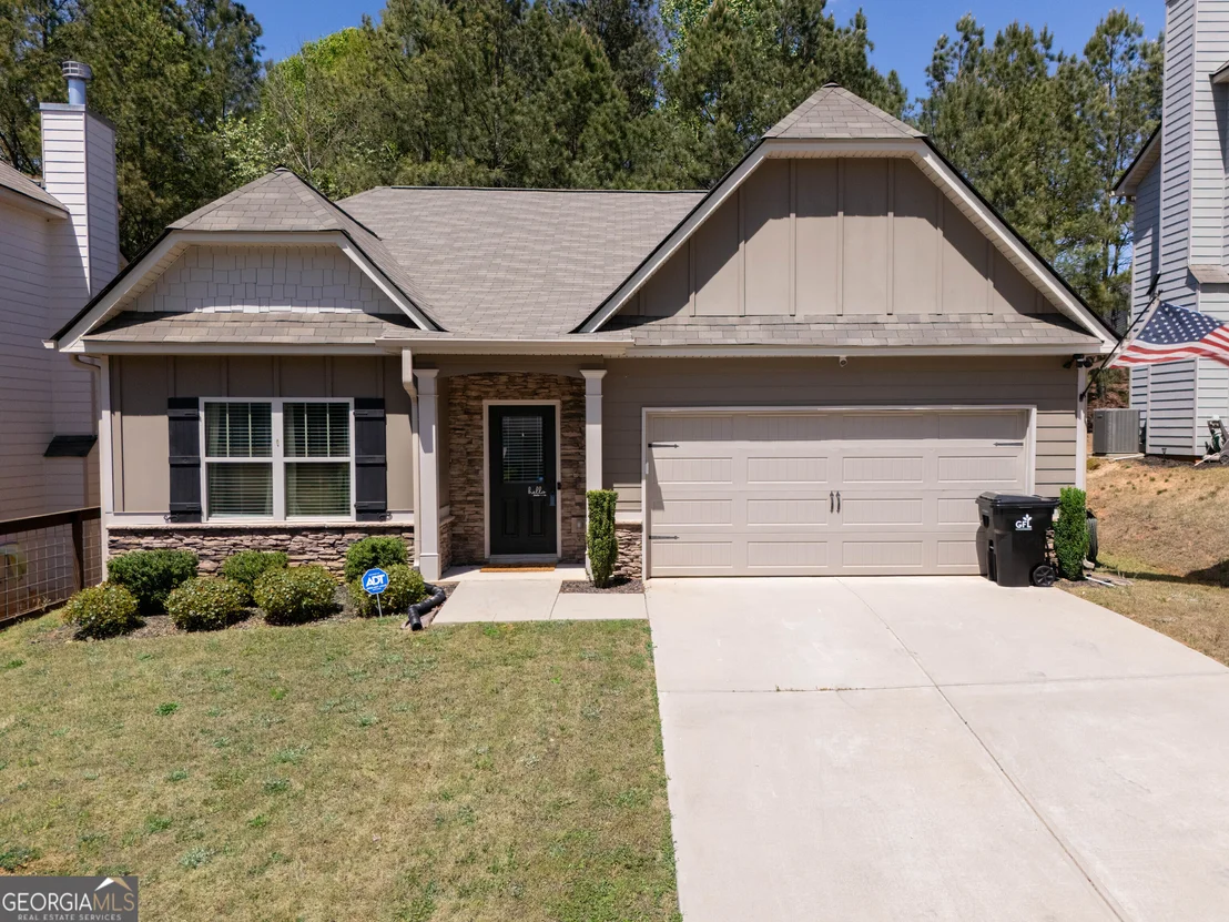 Photo of 401 Daffodil Drive