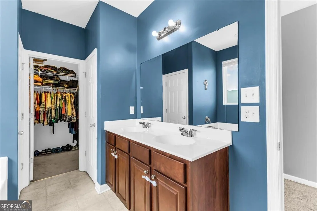 Photo of 413 Lions Den Drive
