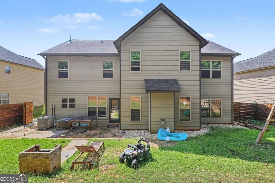 Photo of 646 Toronto Circle