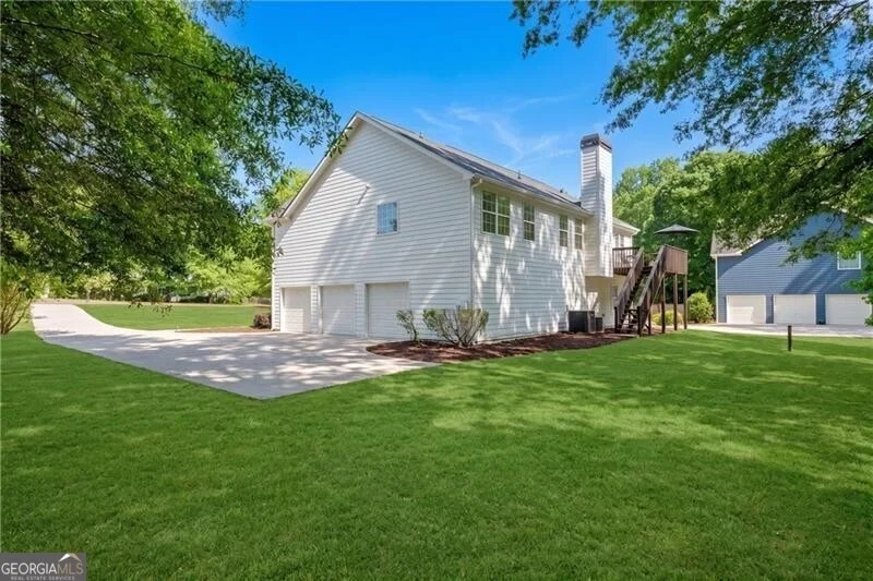 Photo of 348 NE Carrington Drive