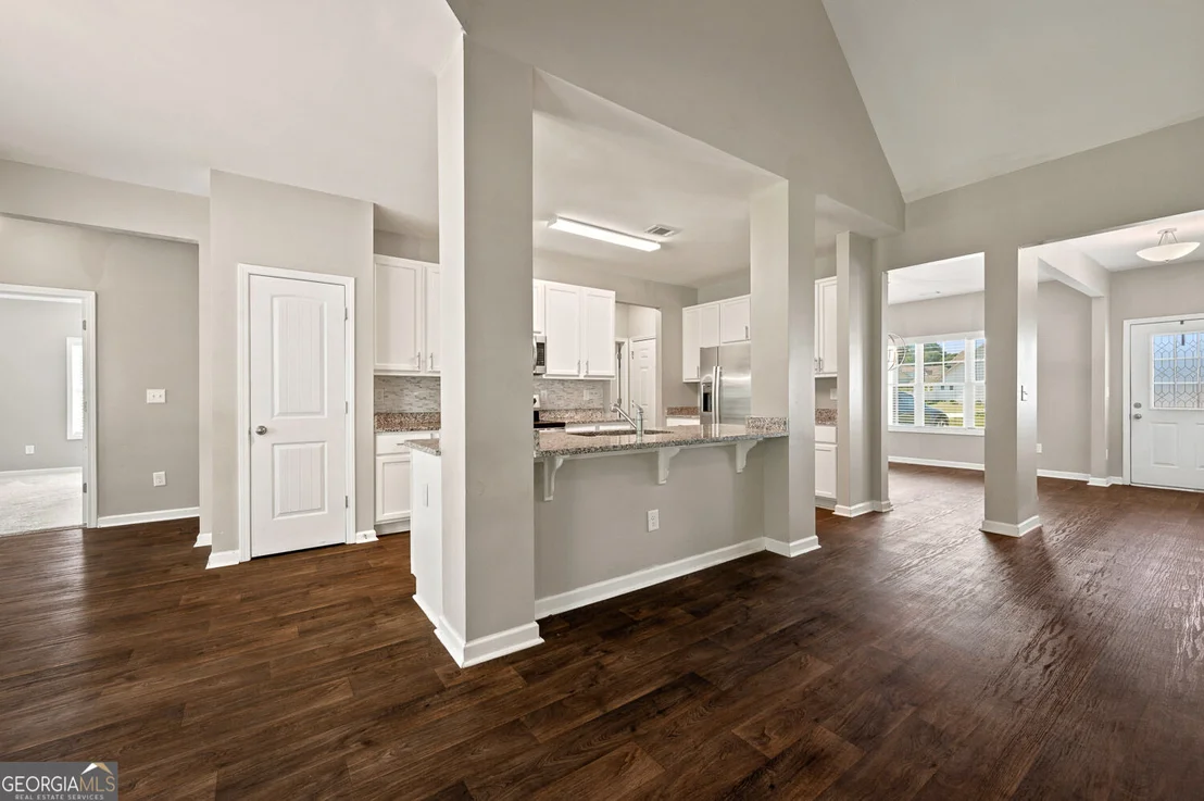 Photo of 408 Glenn Trail