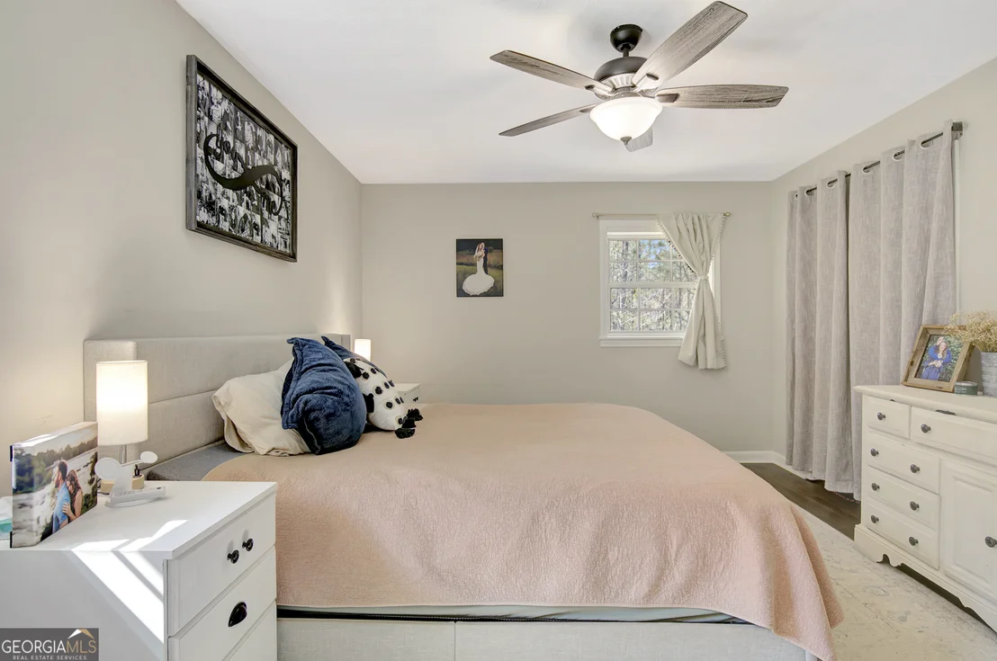 Photo of 1646 Ferry Road