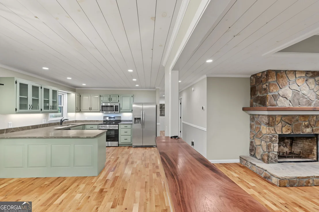 Photo of 623 Deerfield Drive