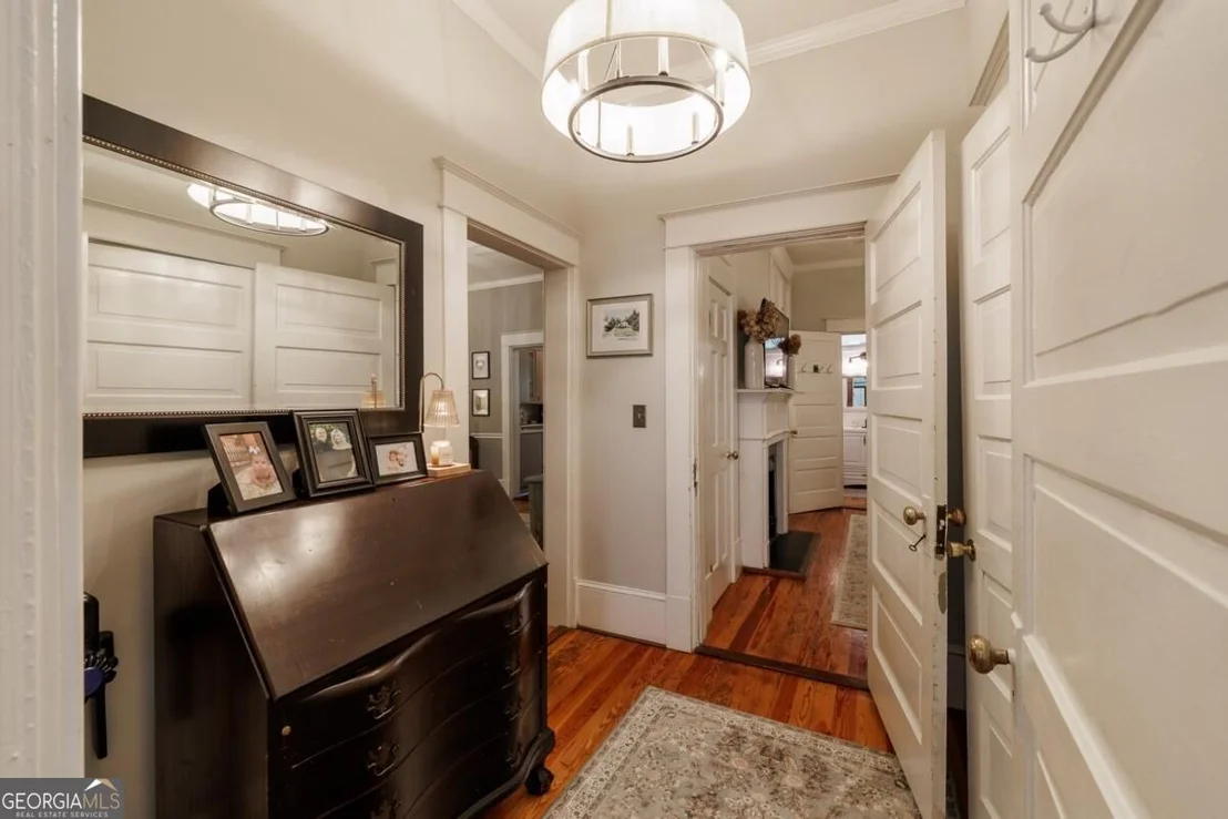 Photo of 335 Southview Drive