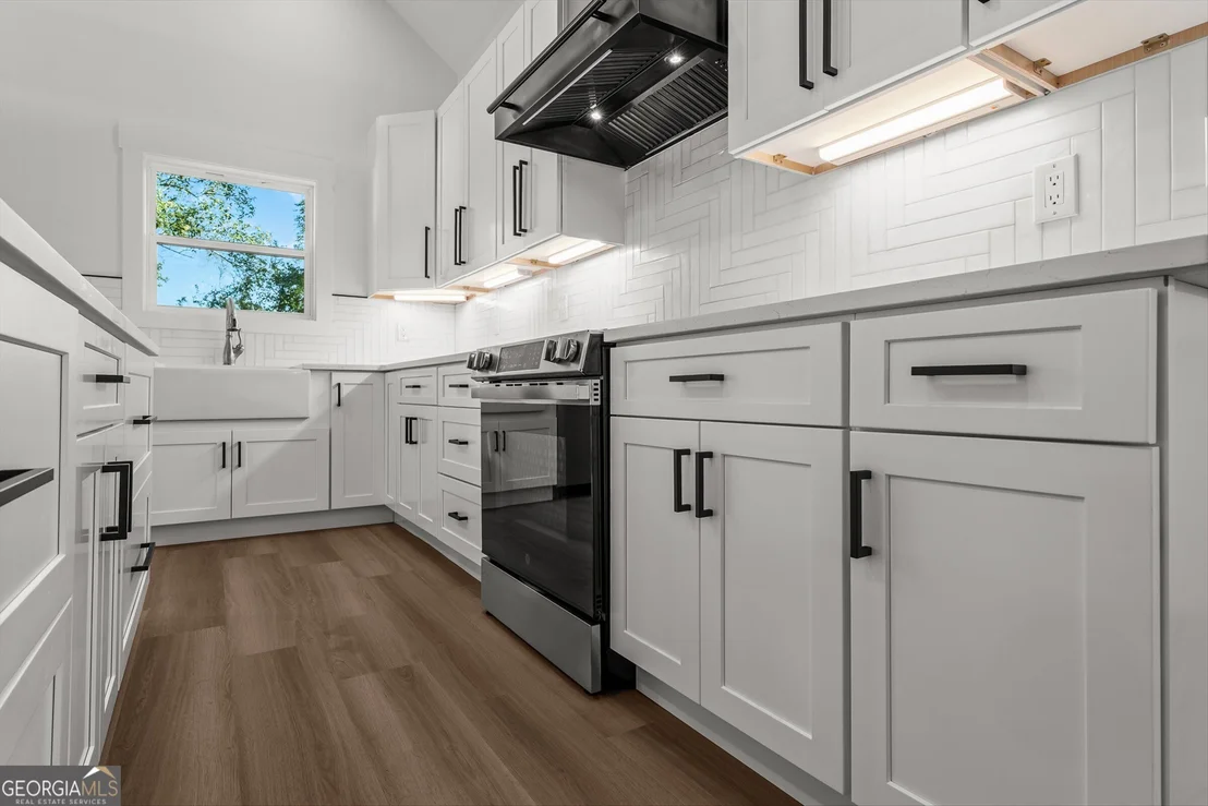Photo of 3288 W US-280