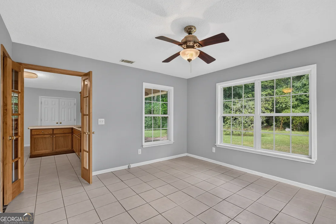 Photo of 504 Lake Drive