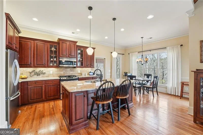 Photo of 29 Red Trillium Ridge