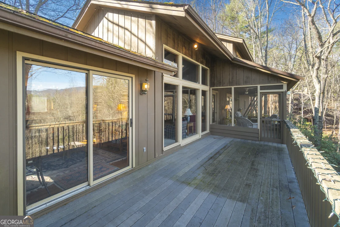 Photo of 722 Woodbrier