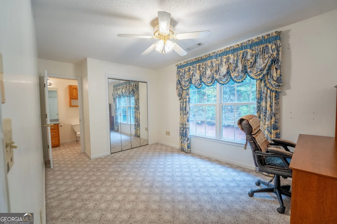 Photo of 1327 Pinnacle Drive