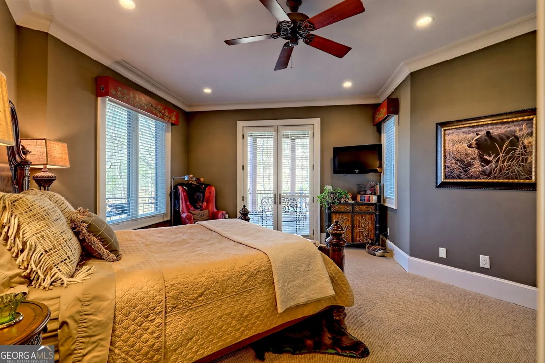 Photo of 689 Waterfall Drive