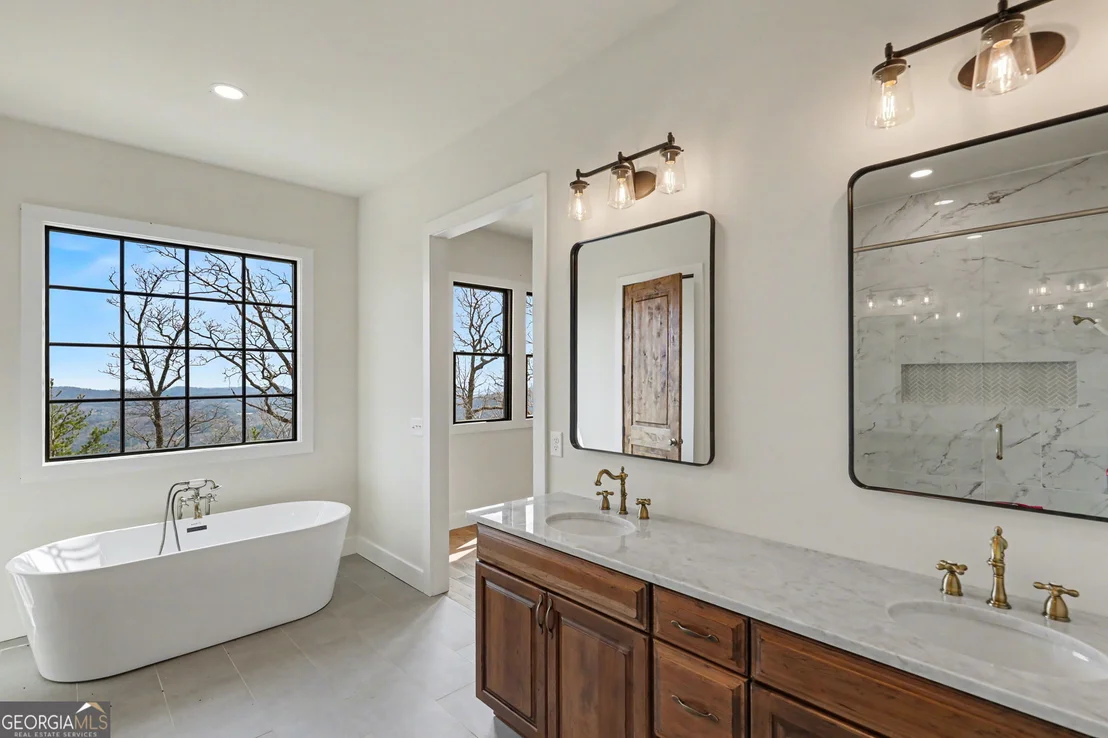 Photo of 416 Winding View