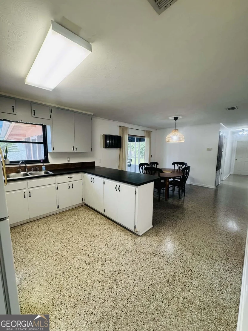 Photo of 213 Sherman Drive