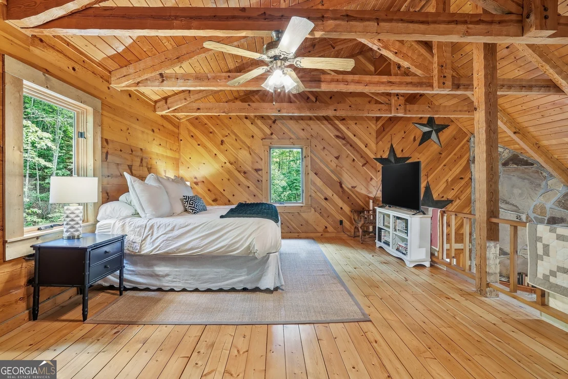 Photo of 320 Sweetwater Drive