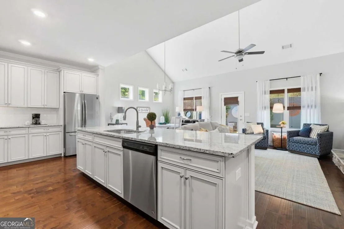 Photo of 312 Pinebrook Drive