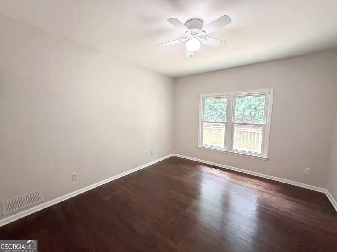 Photo of 931 Sundew Drive