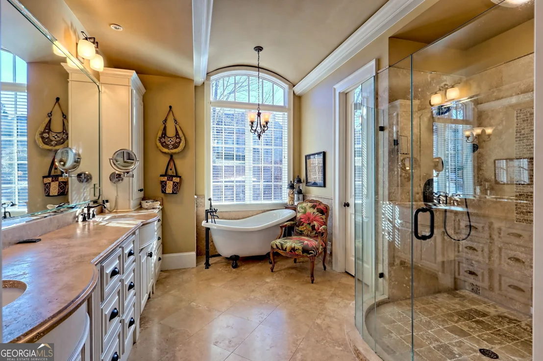 Photo of 689 Waterfall Drive