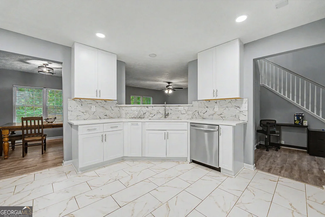 Photo of 1141 Gable Terrace