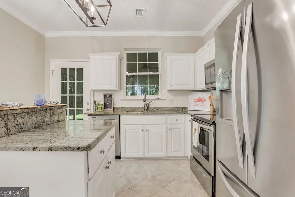 Photo of 210 Brown Thrush Road