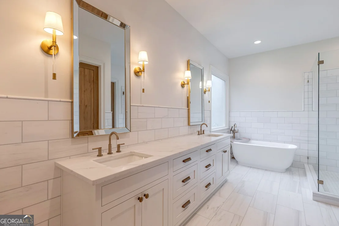 Photo of 1321A Garrett Road