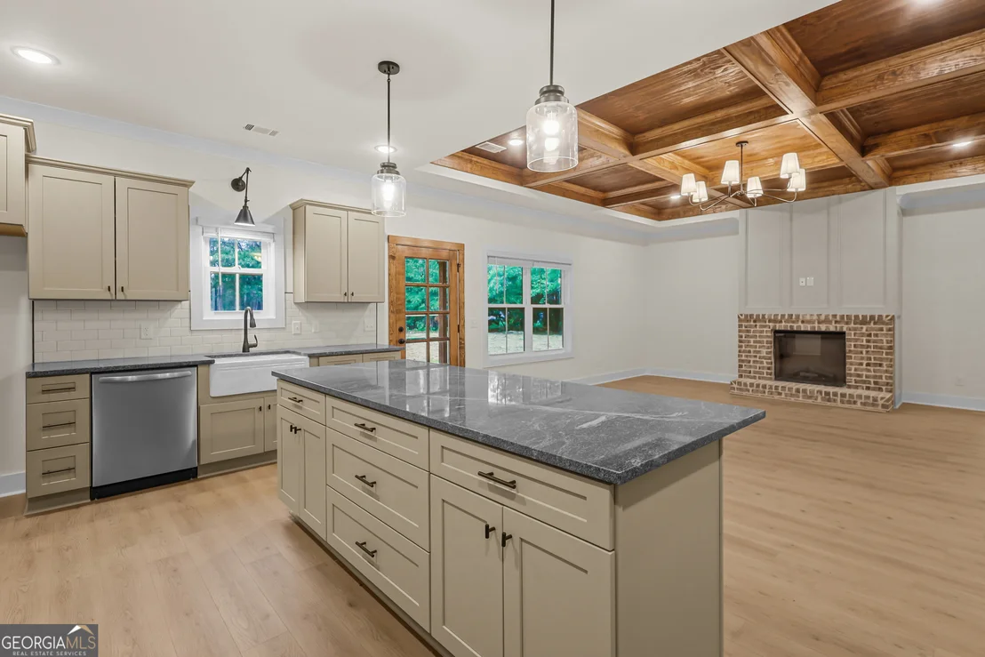 Photo of 112 Dixie Drive