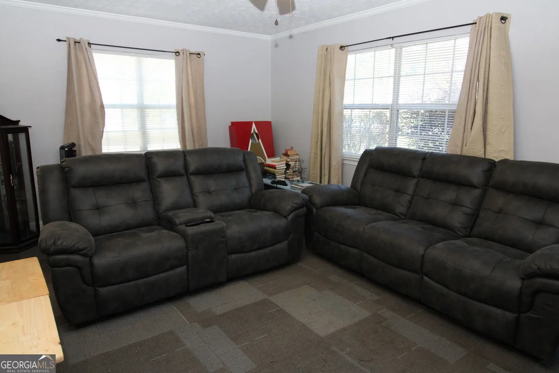 Photo of 509 Community Drive