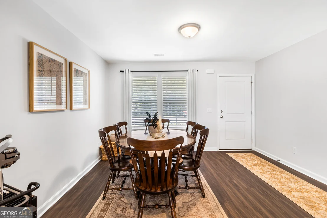 Photo of 1166 Wilkins Road