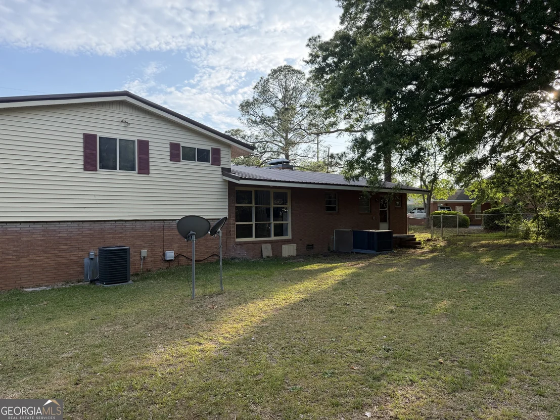 Photo of 105 Westview Drive