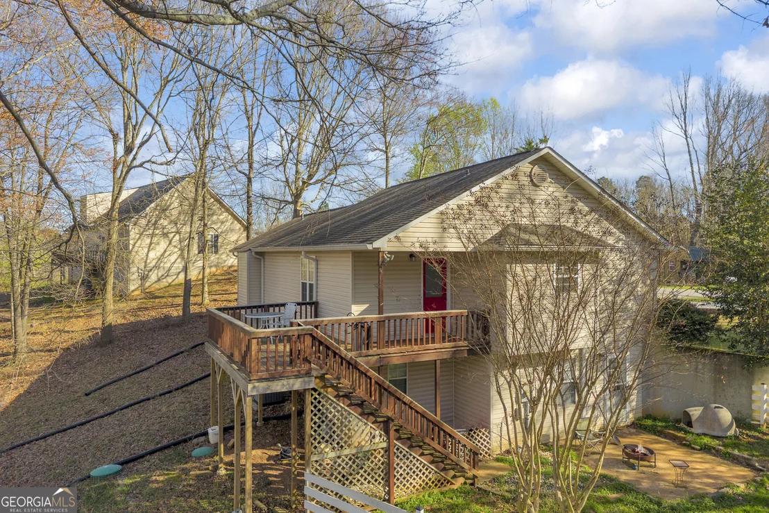Photo of 415 Ivory Drive