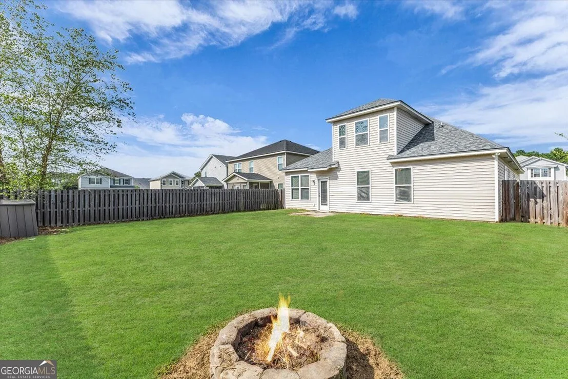 Photo of 413 Lions Den Drive