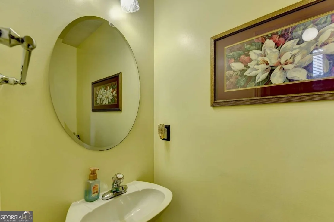 Photo of 4654 Pine Isle Way