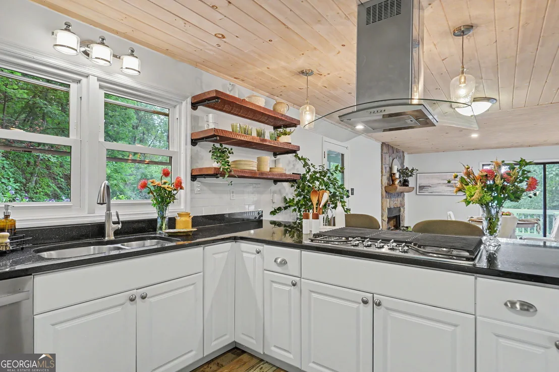 Photo of 931 Timber Bluff Drive