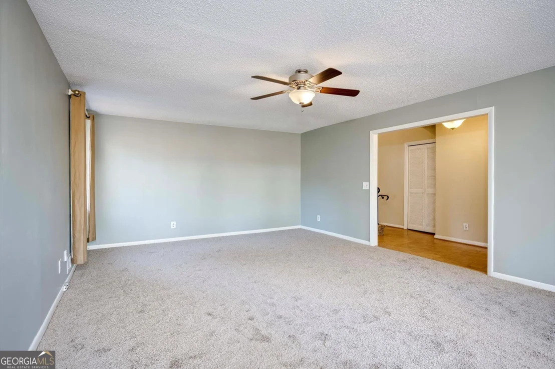 Photo of 715 Hammond Drive