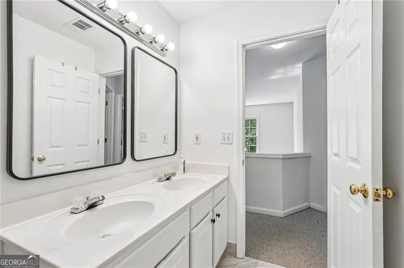 Photo of 3515 River Summit Trail