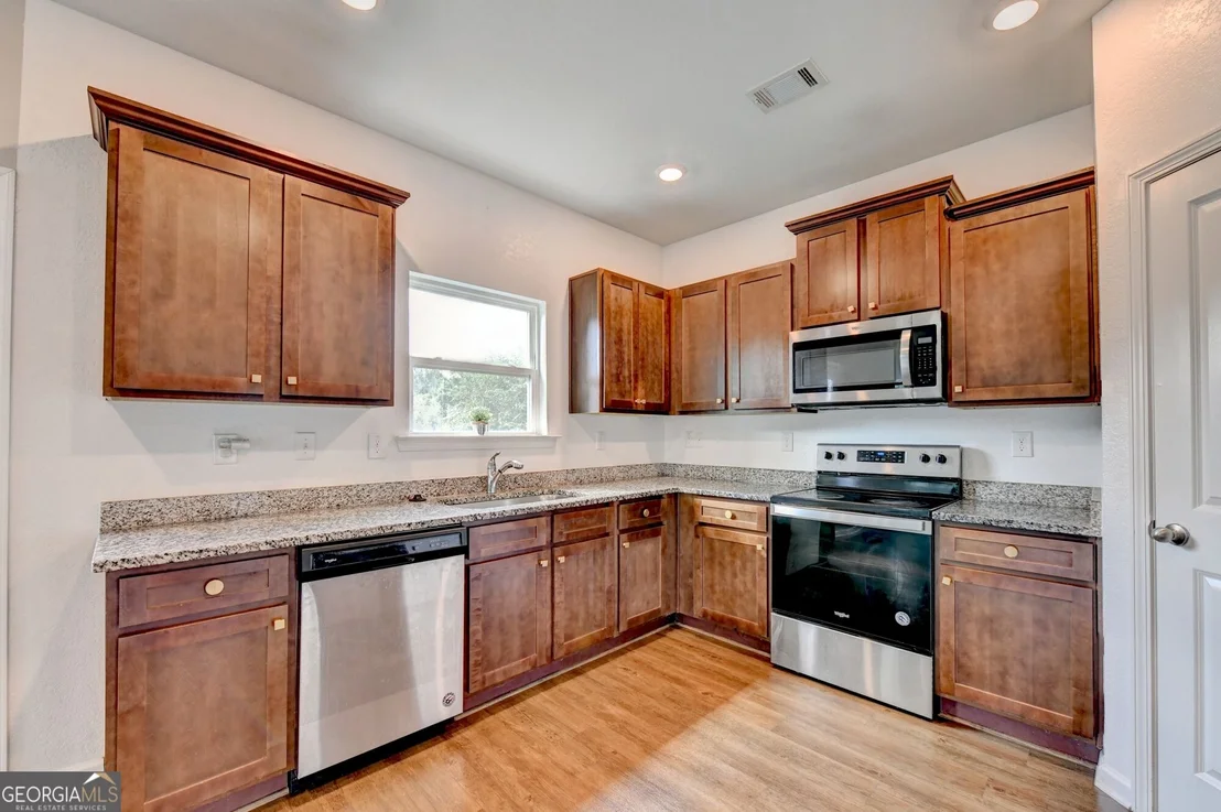 Photo of 784 Fitzroy Drive