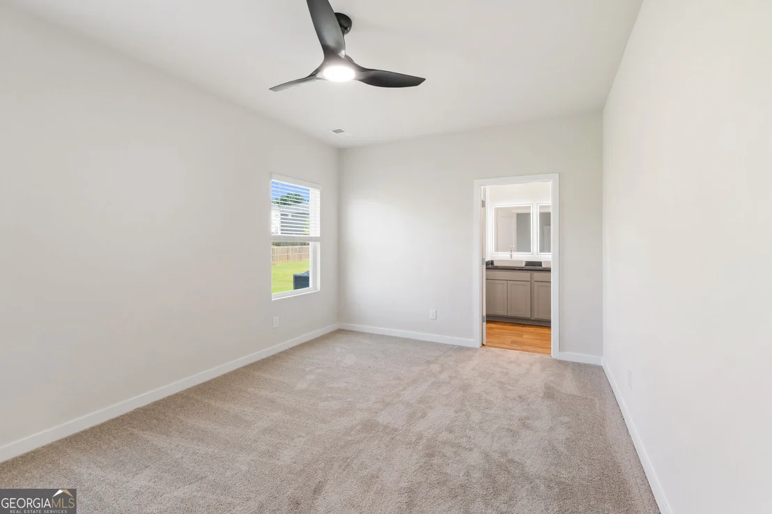 Photo of 199 Crabapple Road