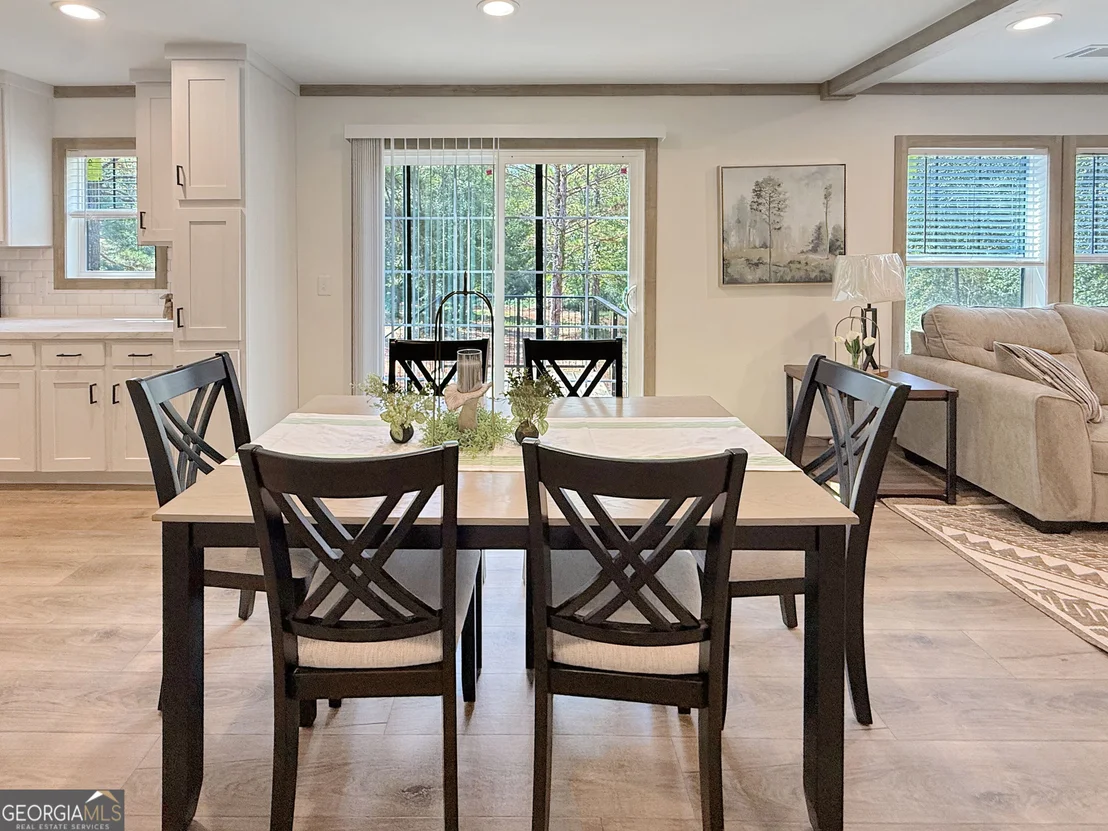 Photo of 415 Oliver Road