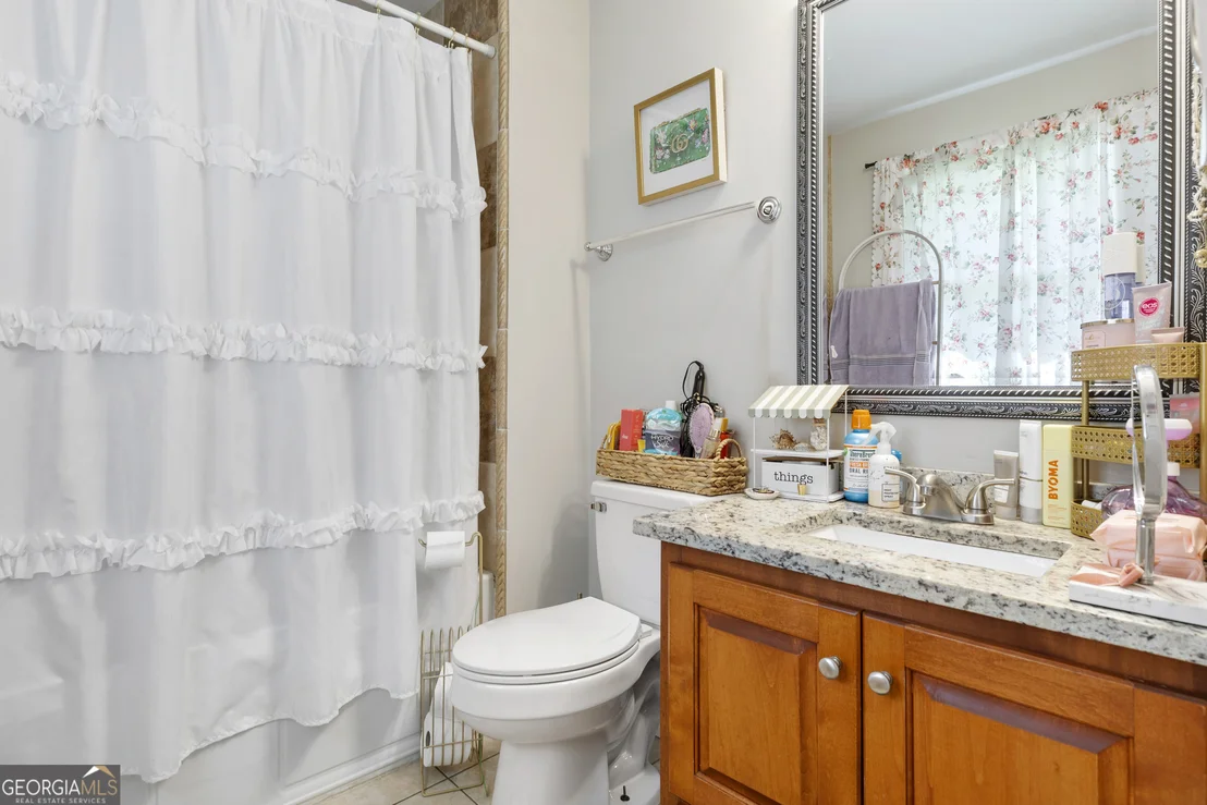 Photo of 122 Margo Trail SE