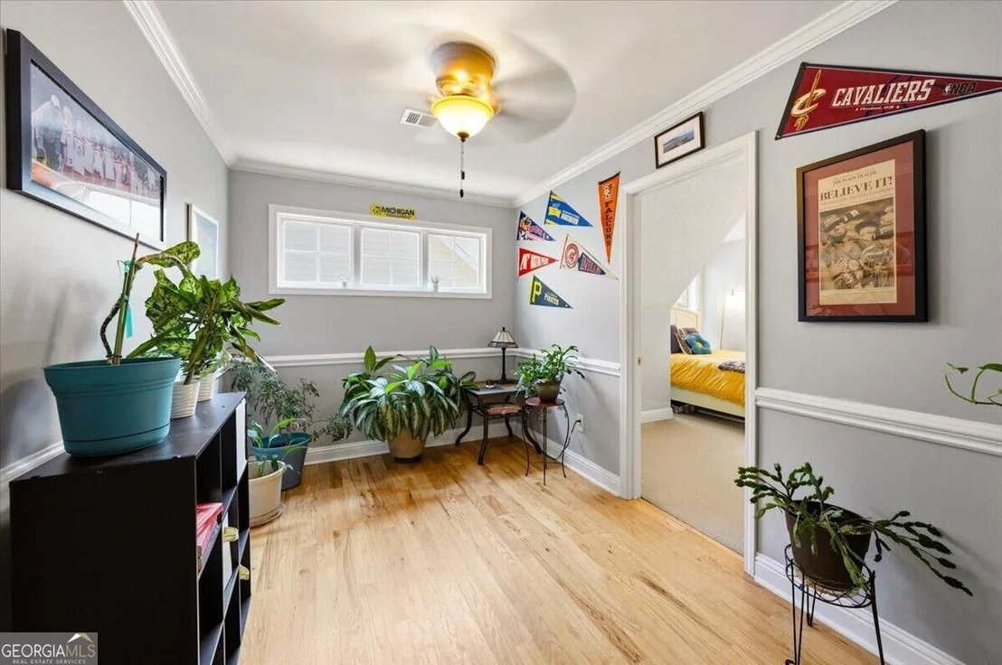 Photo of 920 Huntcliffe Drive