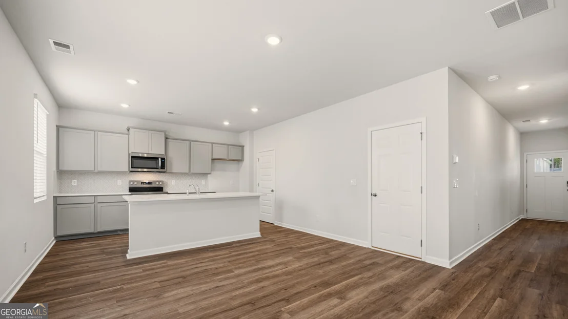 Photo of 101 Oakchase Park