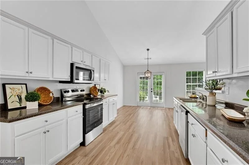 Photo of 348 NE Carrington Drive
