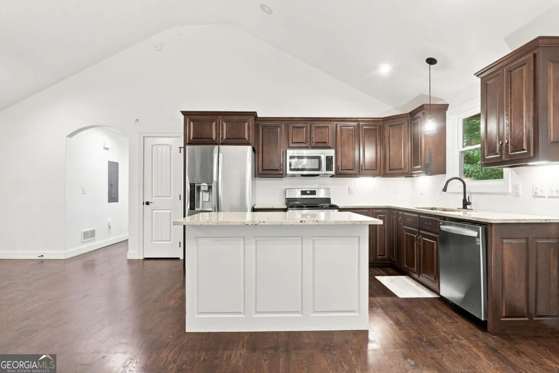 Photo of 137 Geneva Road