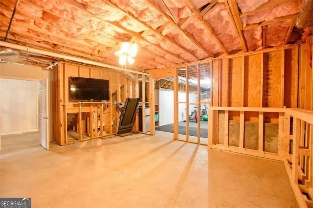 Photo of 121 Meadow Creek Circle